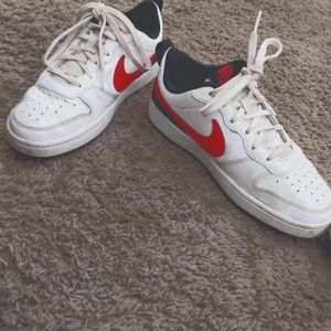 Nike size  5.5